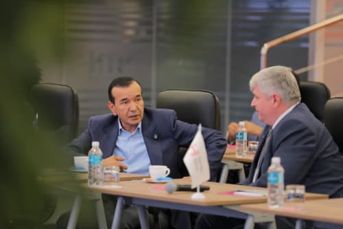 Vazir Ozodbek Nazarbekov Belarus IT Parki faoliyati bilan tanishdi