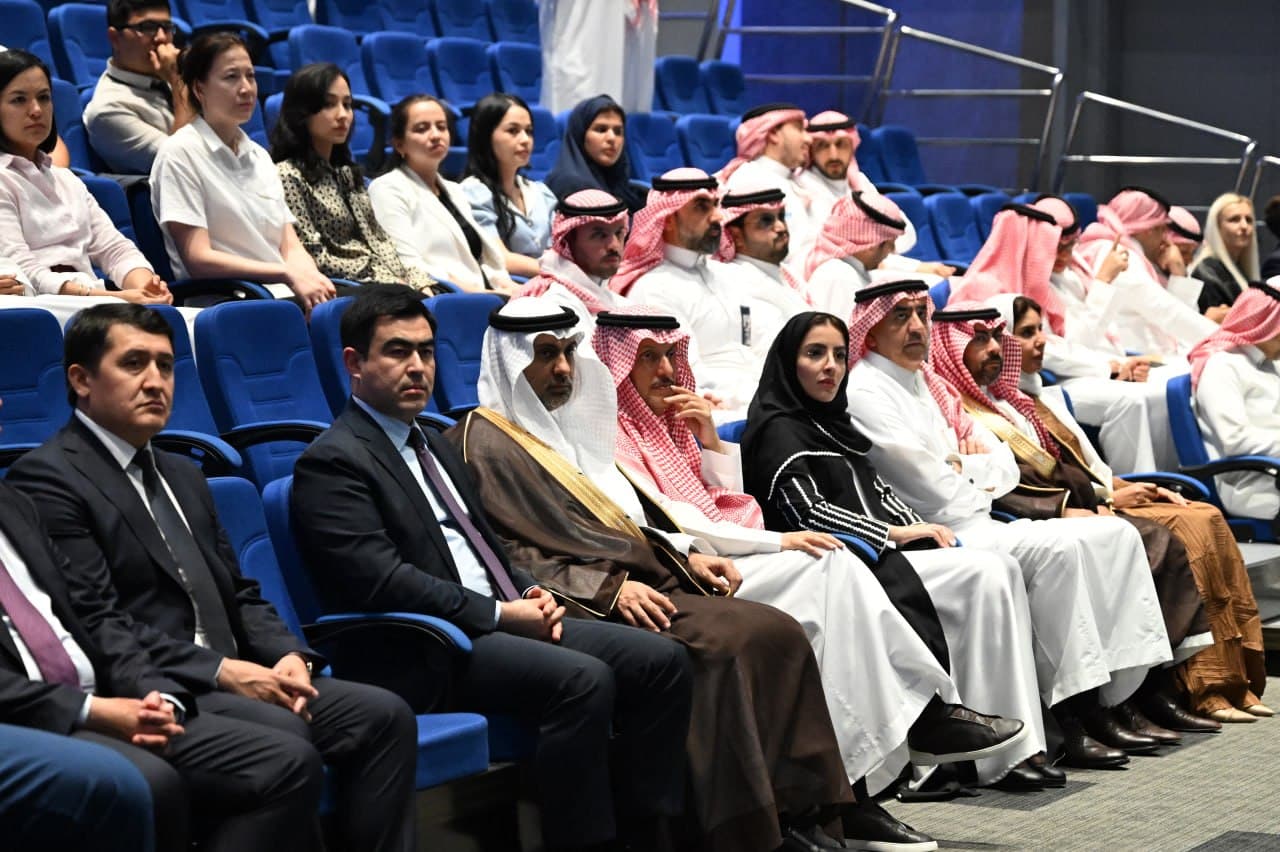 Saudiya Arabistoni delegatsiyasi O‘zbekistonning tibbiyotni raqamlashtirish tajribasi bilan tanishdi
