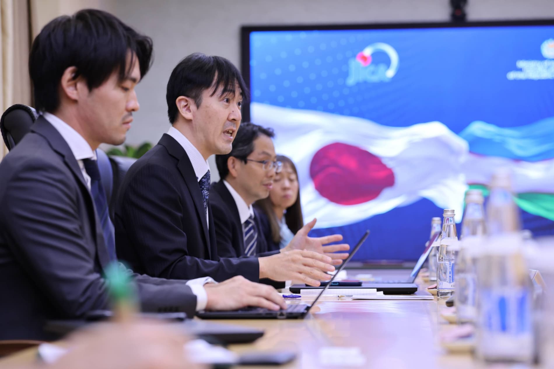 A project of technical cooperation with JICA was discussed