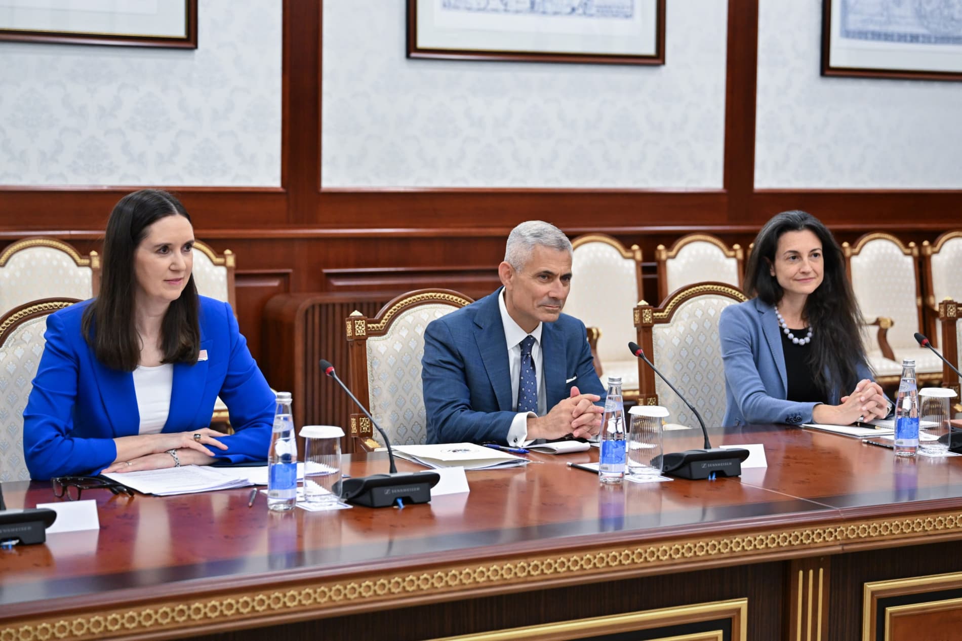 TIV rahbarining AQSh Davlat kotibi yordamchisi bilan uchrashuvi toʻgʻrisida