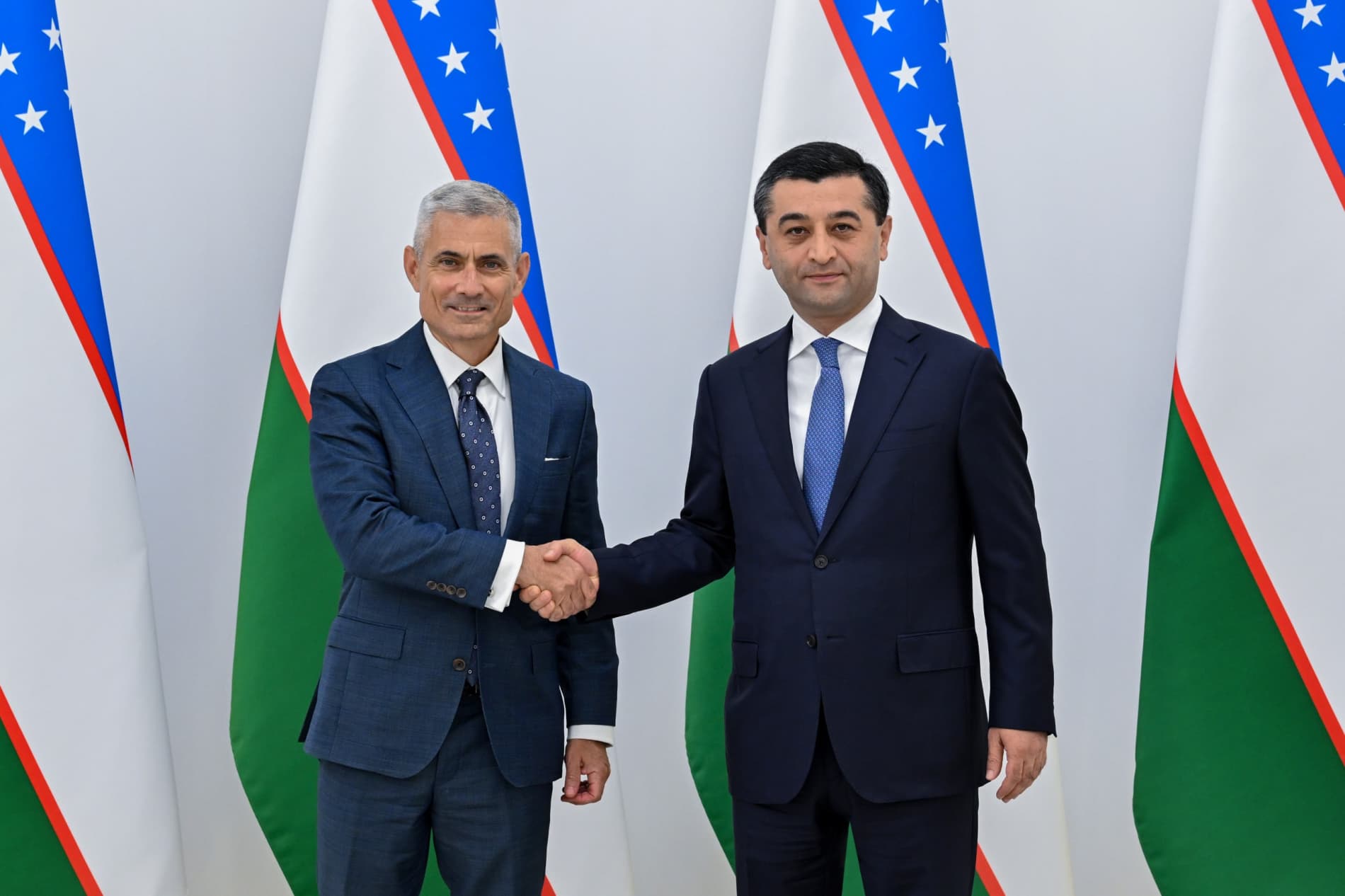 TIV rahbarining AQSh Davlat kotibi yordamchisi bilan uchrashuvi toʻgʻrisida