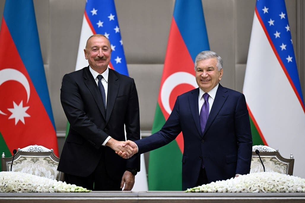 Leaders of Uzbekistan and Azerbaijan sum up productive talks