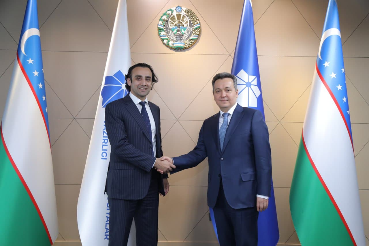 Cooperation in digital technologies