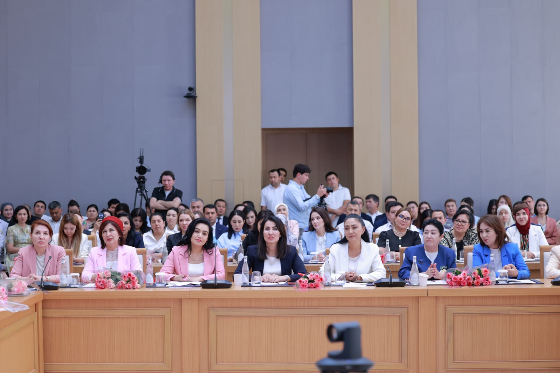 Tadbirkor xotin-qizlar bilan ochiq muloqot