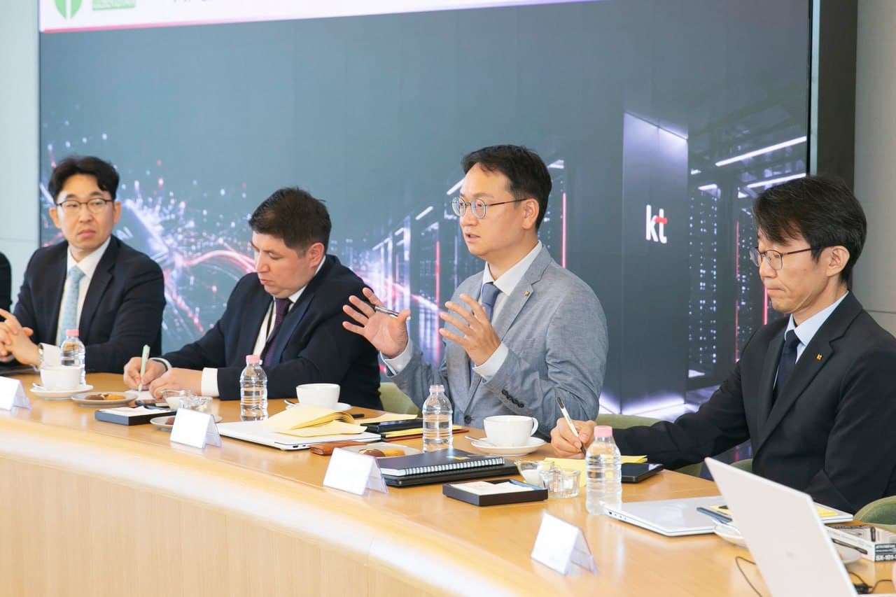 Cooperation with Korea’s KT in AI Infrastructure, Startups, and R&D Development Discussed