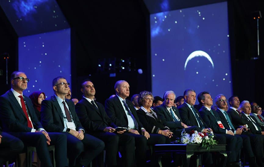 O‘zbekiston delegatsiyasi 77-Xalqaro astronavtika kongressida ishtirok etdi
