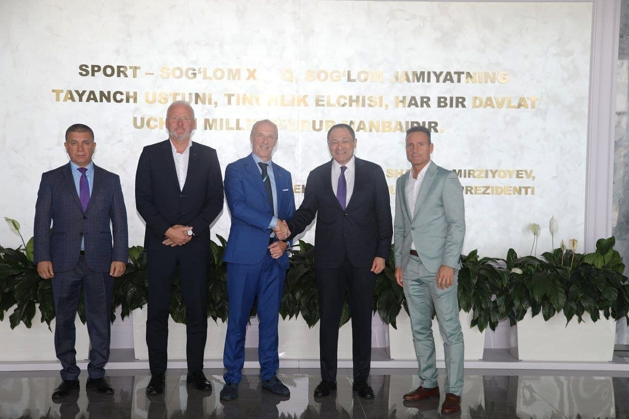 Sport vazirligida WAKO Prezidenti Roy Beyker bilan uchrashuv o‘tkazildi