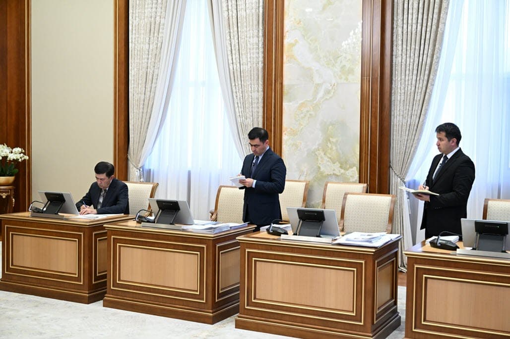 Sogʻliqni saqlash sohasidagi yirik investitsiya loyihalarining borishi koʻrib chiqildi