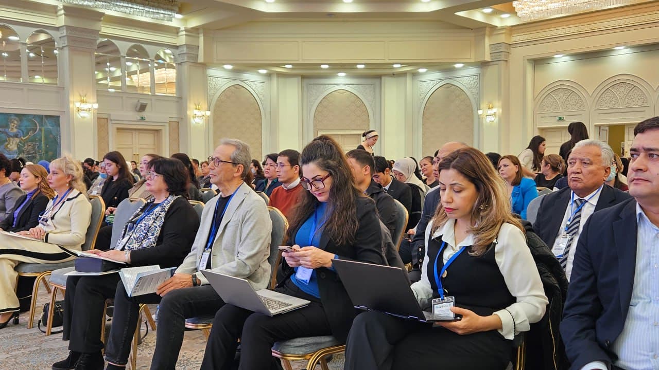 Poytaxtimizda Toshkent pediatriya tibbiyot instituti hamda "Science and innovation" xalqaro ilmiy jurnali bilan hamkorlikda bolalar allergologlarining uchinchi xalqaro ilmiy-amaliy anjumani o'tkazilmoqda