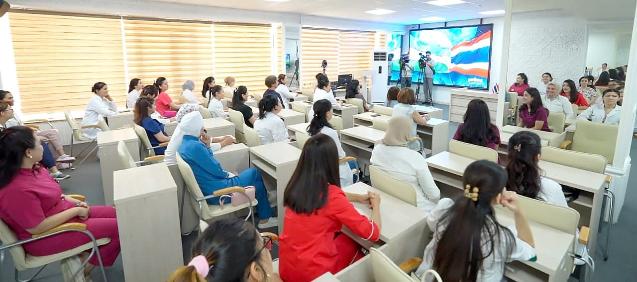 Подписан меморандум о взаимопонимании между Республиканским специализированным научно-практическим медицинским центром здоровья матери и ребенка и престижной Международной детской