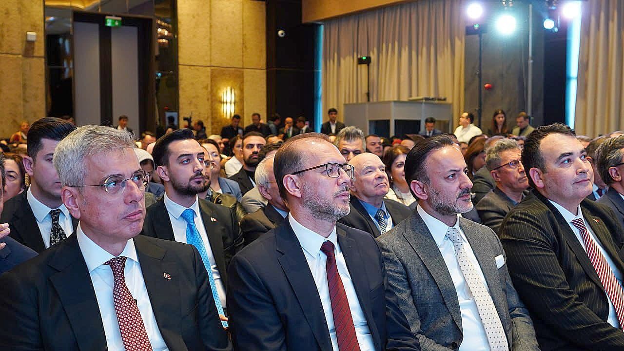 Samarqand shahri mezbonlik qilayotgan turkiy davlatlar onkologlarining II Kongressi davom etmoqda