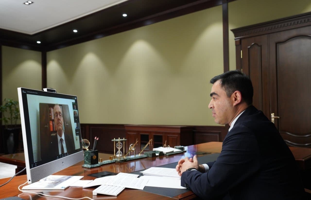 SSV: Vazir JSST Yevropa mintaqaviy byurosi direktori bilan muloqot qildi