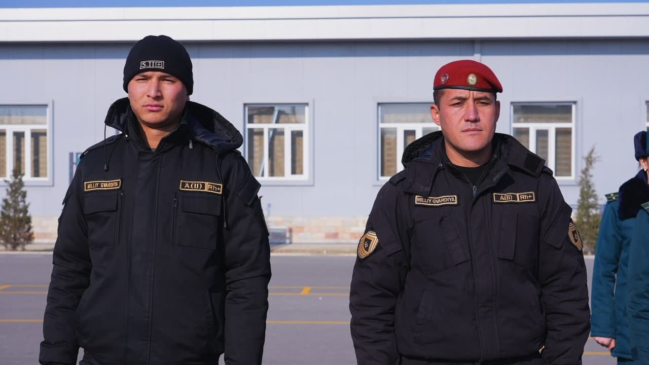 Начальник УВД Ферганской области генерал-майор Азизбек Икрамов встретился с молодежью в «Лагере военного патриотизма»