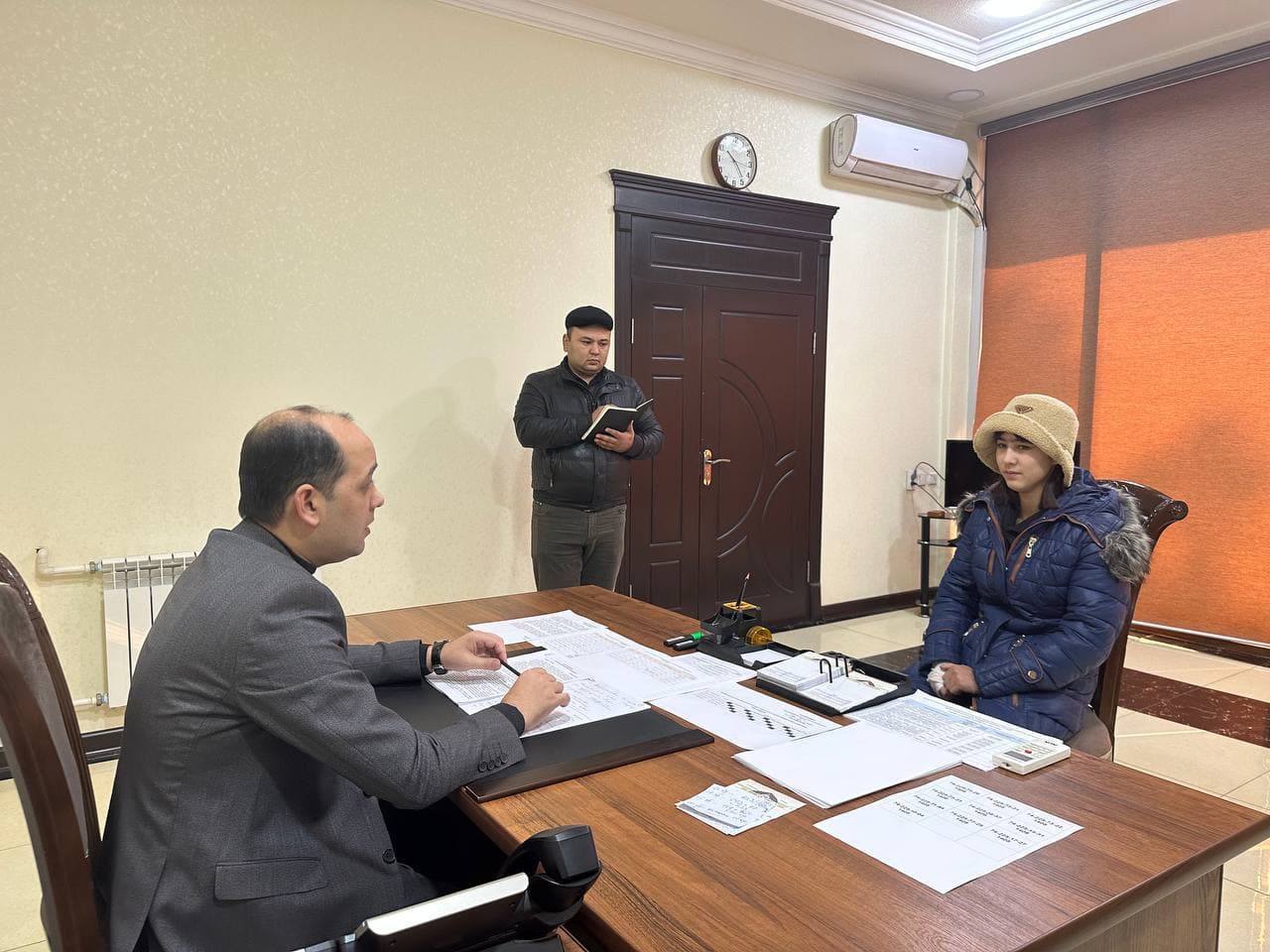 Очередной прием граждан провел заместитель начальника УВД Андижанской области