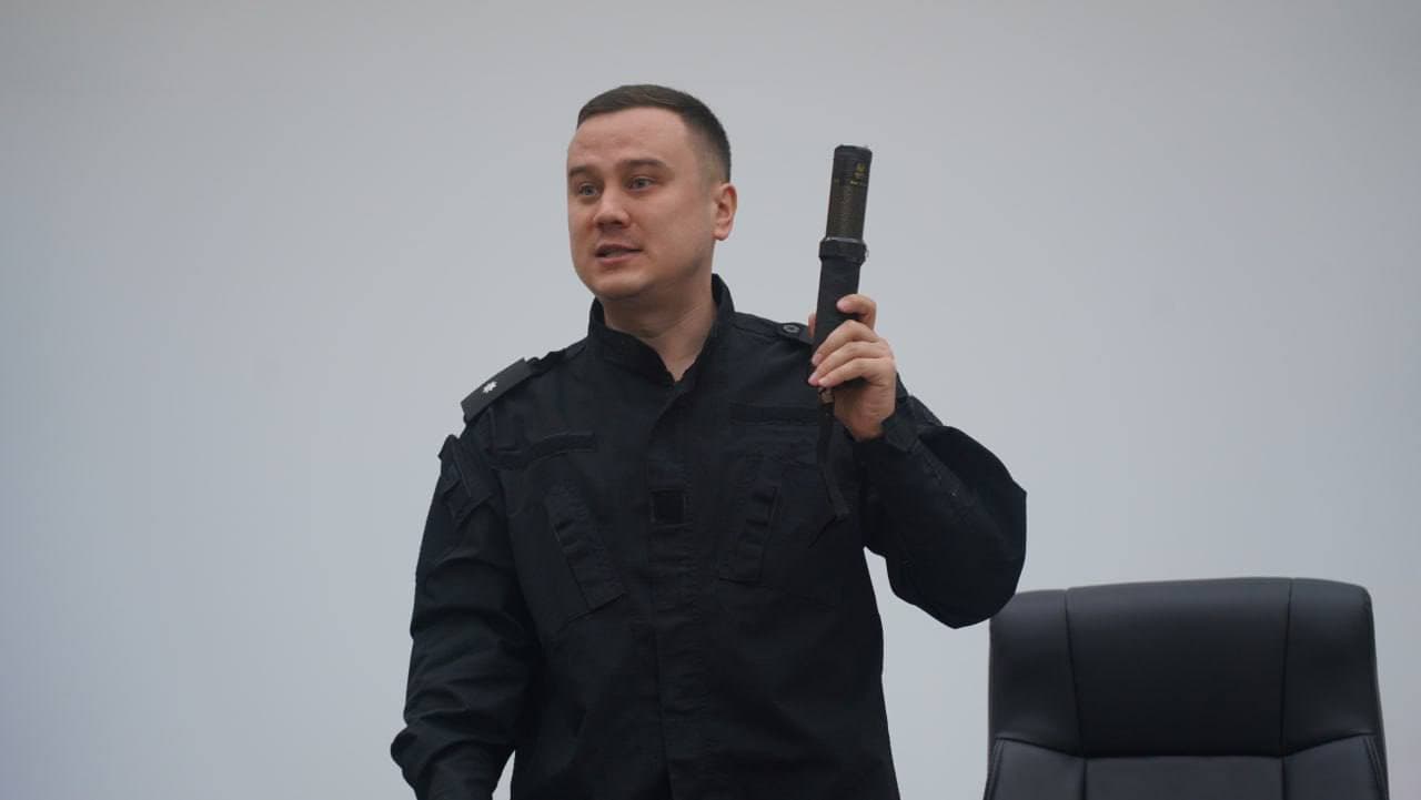 Employees of the Probation Department of the Public Security Service of the DIA of Andijan region and its regional divisions were trained on the use of electroshock devices