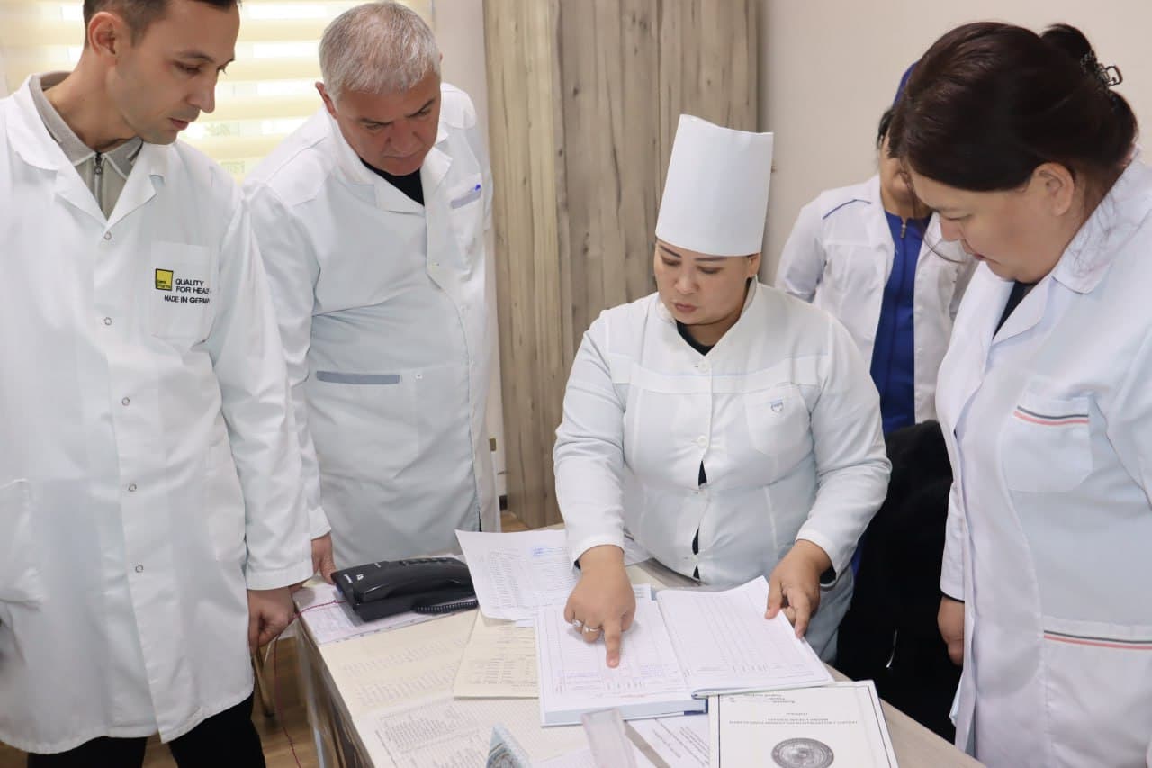 Маҳкумлар учун ихтисослашган касалхонада колония тиббиёт ходимлари учун ўқув машғулотлари ташкиллаштирилди
