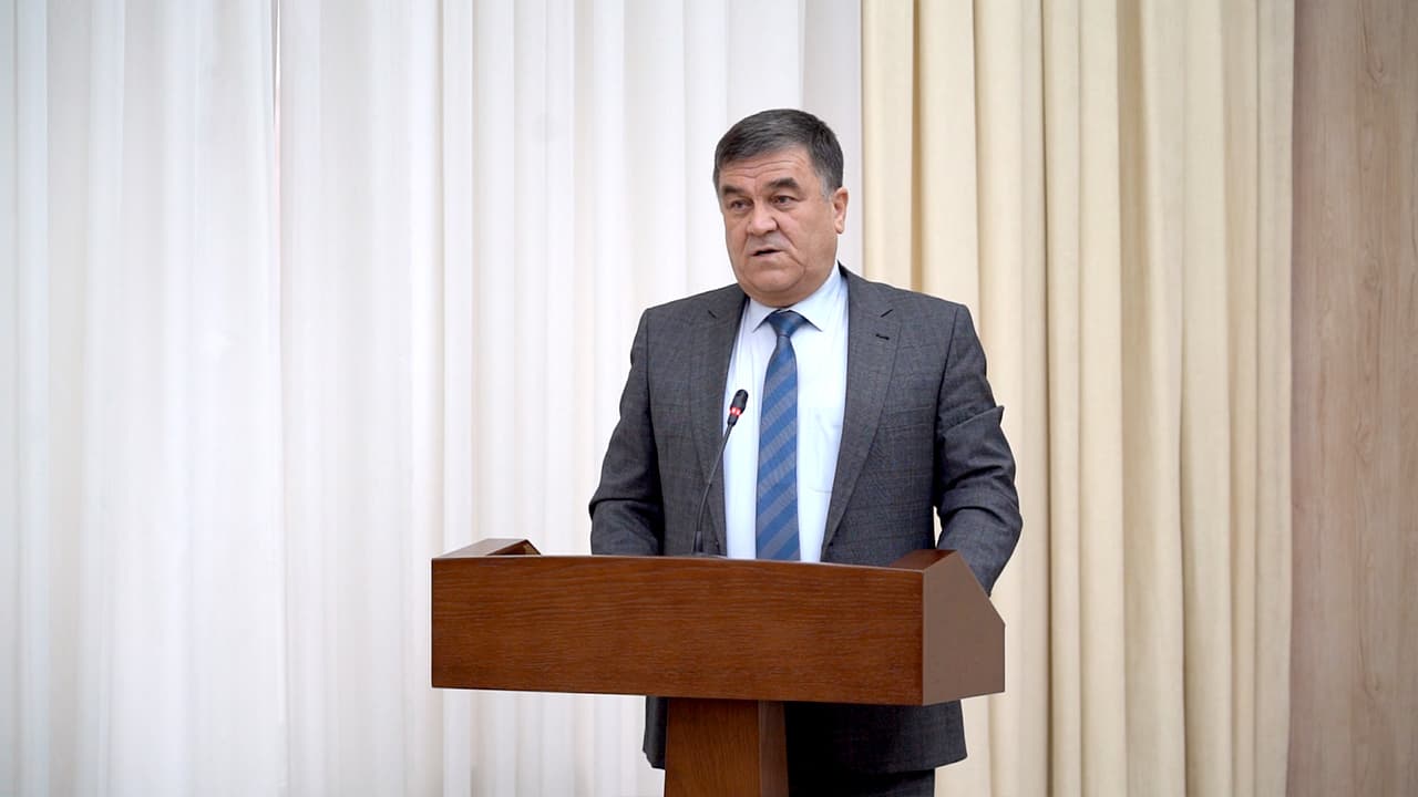 Ichki ishlar vazirligida “Oʻzbek tilining davlat tili sifatidagi nufuzini oshirish – muhim vazifa” mavzusida navbatdagi maʼnaviyat va maʼrifat darsi boʻlib oʻtdi