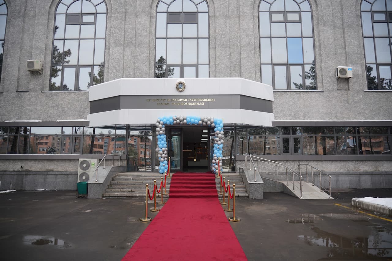 “ЖАР” спорт-соғломлаштириш марказидаги бино таъмирдан чиқарилиб, биринчи ва иккинчи қаватлари ИИВ Жисмоний ва жанговар тайёргарликни ташкил этиш бошқармасига топширилди