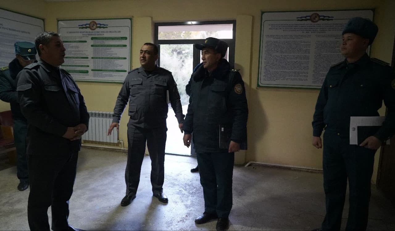 ИИВ Жамоат хавфсизлиги департаменти Ҳуқуқбузарликлар профилактикаси хизмати бошлиғи полковник Б.Э.Бердиалиев Сурхондарё вилоятидаги ижтимоий профилактика ҳолатини ўрганди