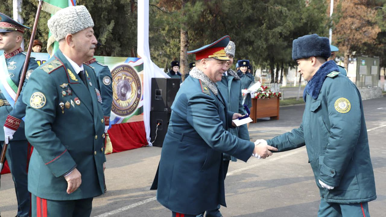 Ўзбекистон Республикаси ИИВ Қоровул қўшинлари қўмондонлигида Қоровул қўшинлари ташкил топганлигининг 25 йиллигига бағишланган тантанали тадбир бўлиб ўтди