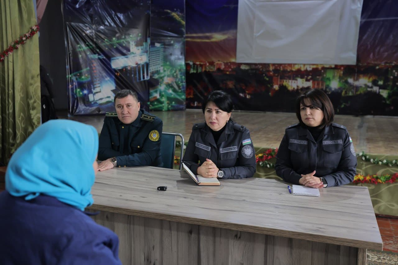 В женской колонии №21 по случаю Международного женского дня – 8 марта было организовано мероприятие под девизом «Ни один человек не останется без документов»