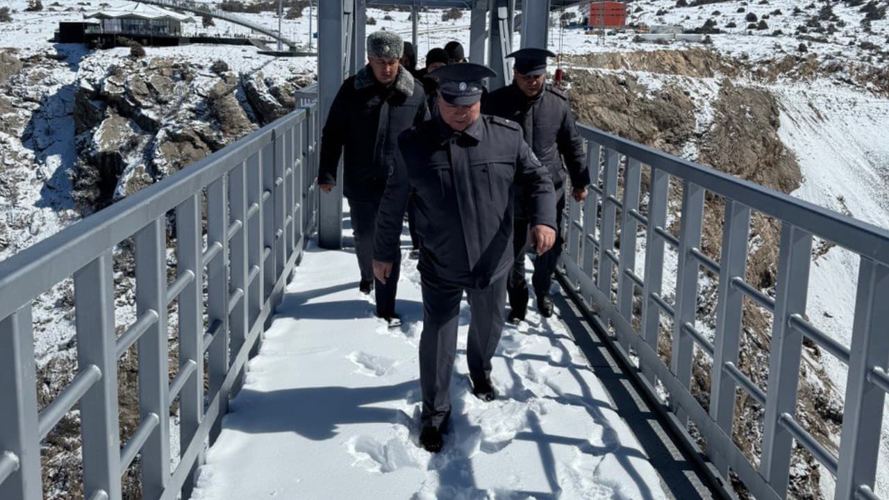 Ички ишлар вазирининг ишчи гуруҳ таркибида бўлган вазир ўринбосари генерал-майор Баходир Мирзарахимов томонидан Жиззах вилоятидаги ўрганишлари давом этмоқда