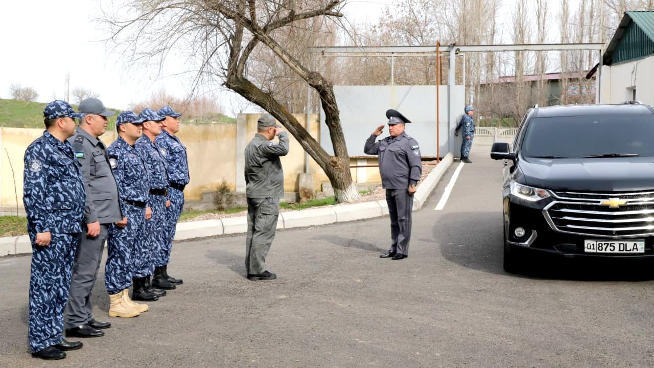 Ички ишлар вазирлиги Қоровул қўшинлари қўмондонлигига қарашли бирлашган дала ўқув марказига Ички ишлар вазири ўринбосари генерал-майор Баходир Мирзарахимов ташриф буюрди