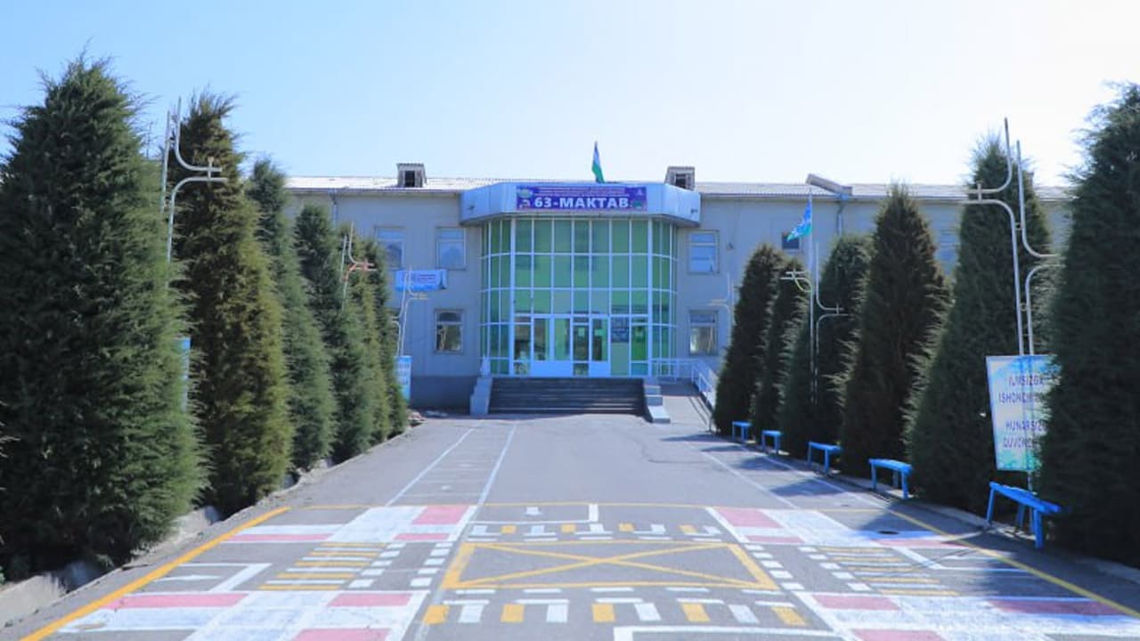 Наманган вилояти ИИБ бошлиғи полковник Шухрат Алиев Янгиқўрғон туманидаги аёллар волейбол тўгараги билан яқиндан танишди