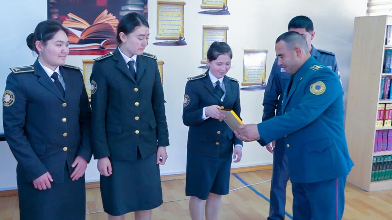 Среди молодых сотрудников, проходящих службу в подразделениях УВД Кашкадарьинской области, прошел интеллектуальный конкурс «Аждодлар изидан»