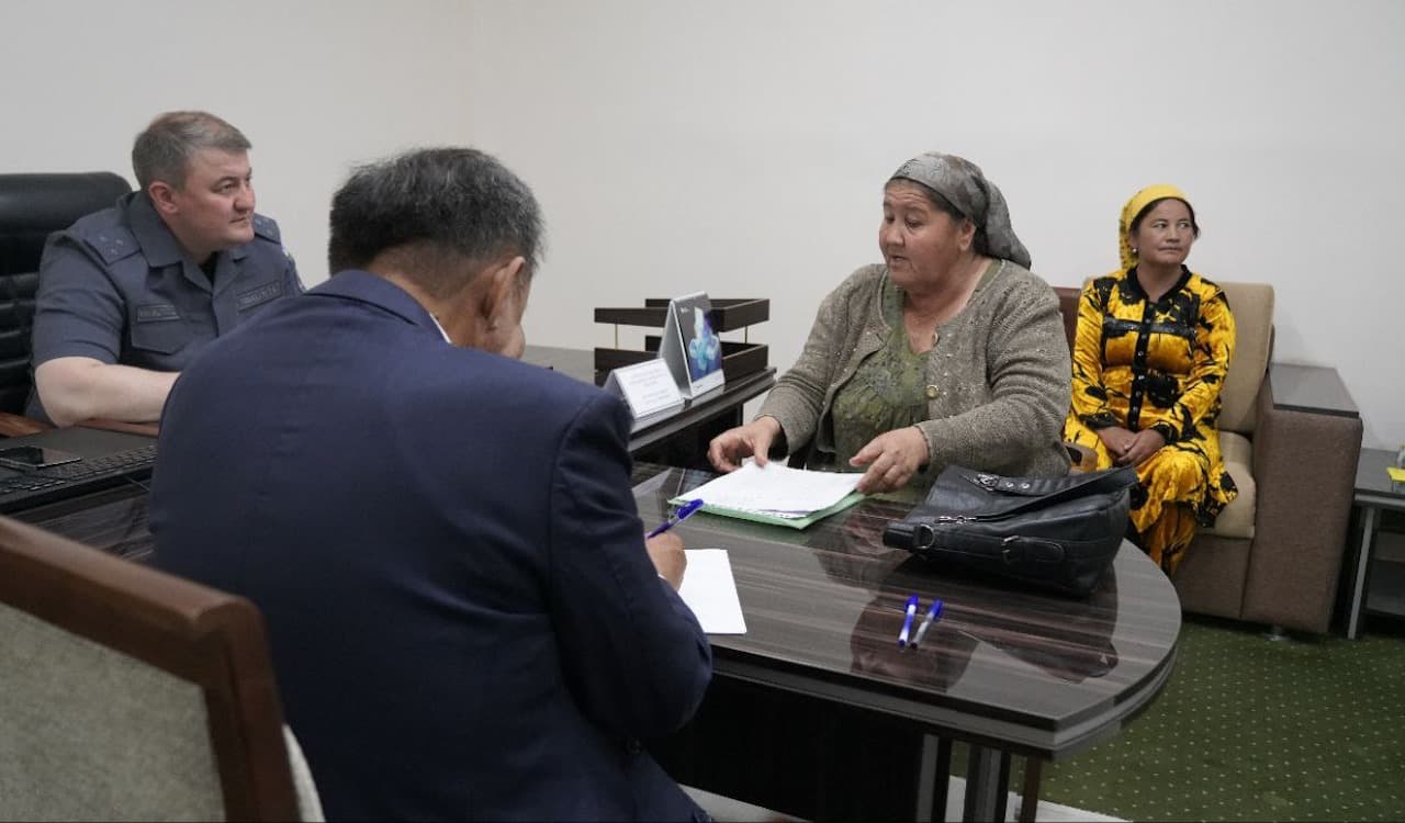 Surxondaryo viloyati IIB boshligʻining navbatdagi ommaviy sayyor qabuli boʻlib oʻtdi