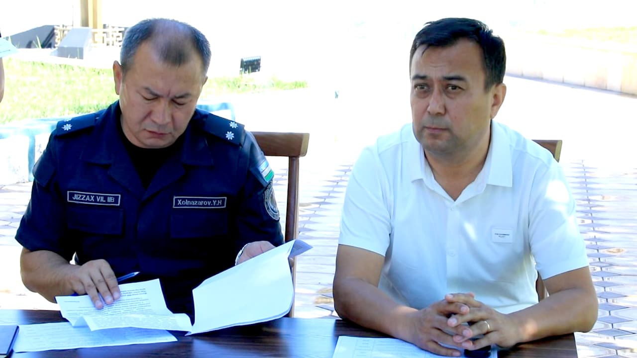 The head of the DIA of Jizzakh region, Major General Ghairat Kadirov, met with representatives of individuals and legal entities