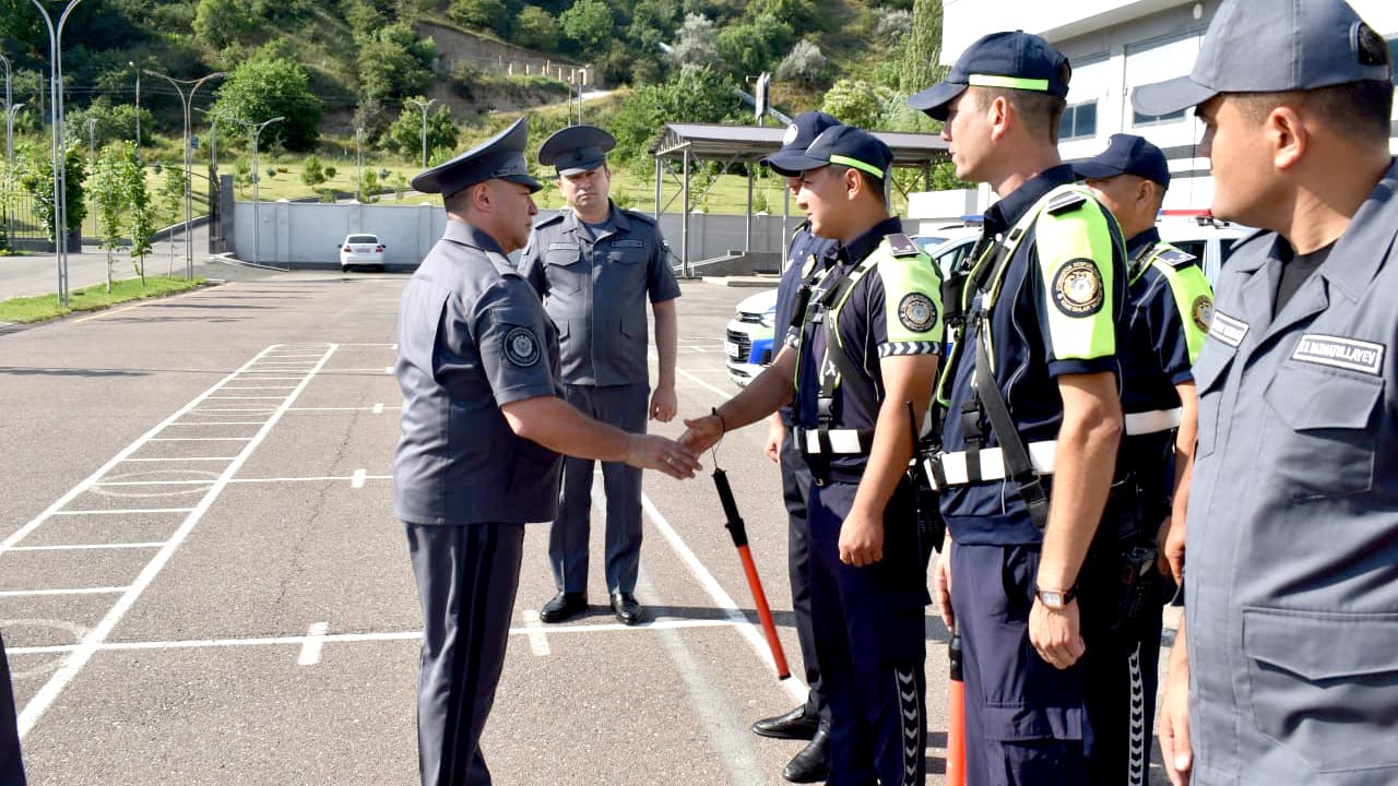 Заместитель министра внутренних дел генерал-майор Баходир Мирзарахимов изучил деятельность сотрудников Управления обеспечения безопасного туризма ГУВД Ташкентской области