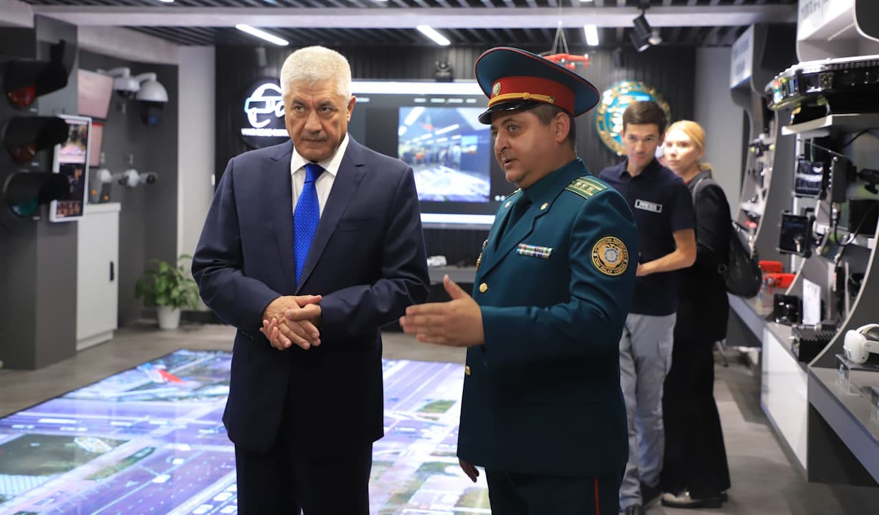 В Ташкенте состоялась официальная встреча министра внутренних дел Республики Узбекистан с министром внутренних дел Российской Федерации