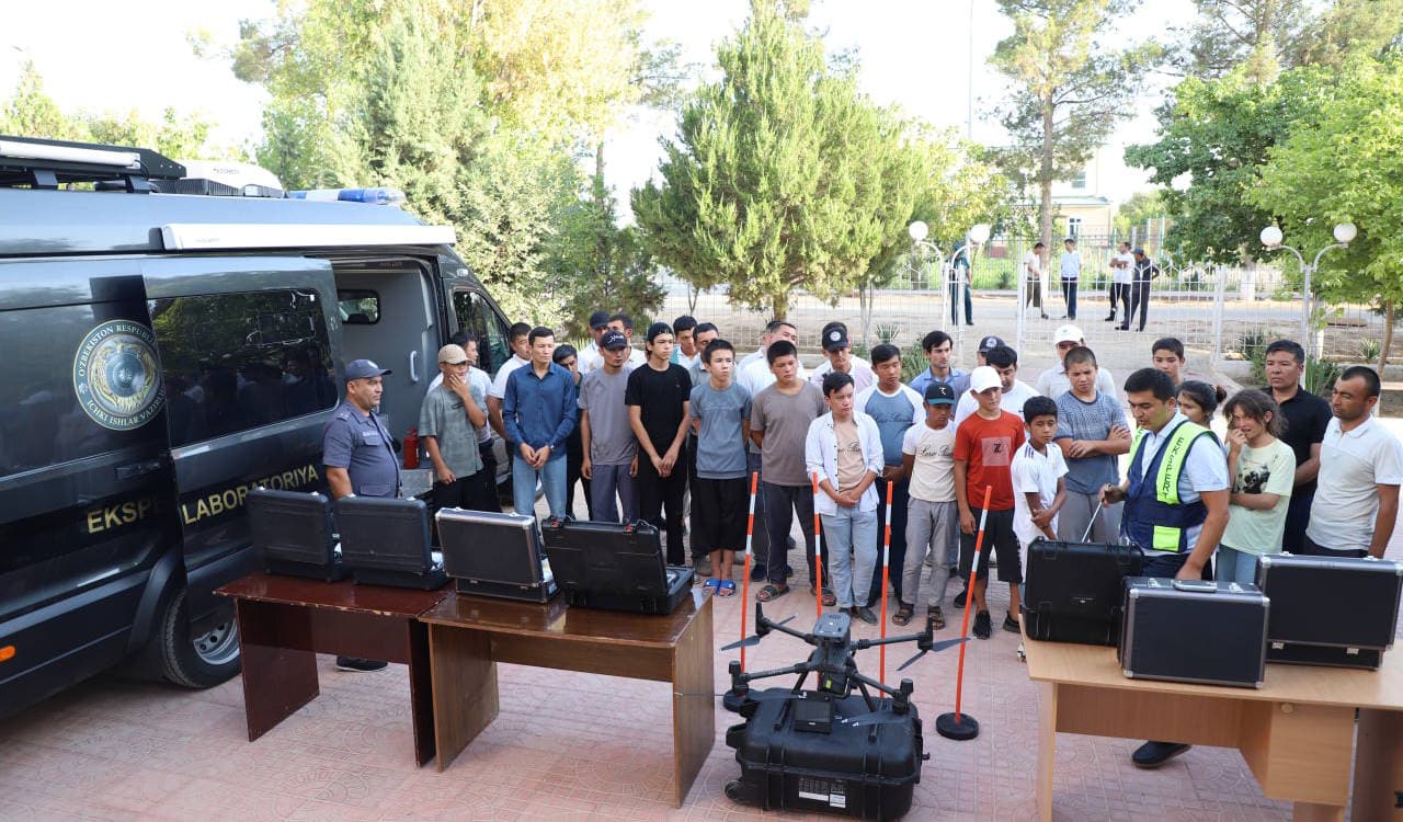 Surxondaryo viloyati Muzrabot tumanida IIB tomonidan “Otaliqqa olingan yoshlar” Ekspert-kriminalistika sohasi sir sinoatlari bilan tanishishdi