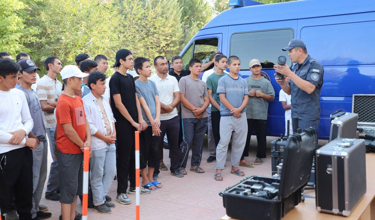 Surxondaryo viloyati Muzrabot tumanida IIB tomonidan “Otaliqqa olingan yoshlar” Ekspert-kriminalistika sohasi sir sinoatlari bilan tanishishdi