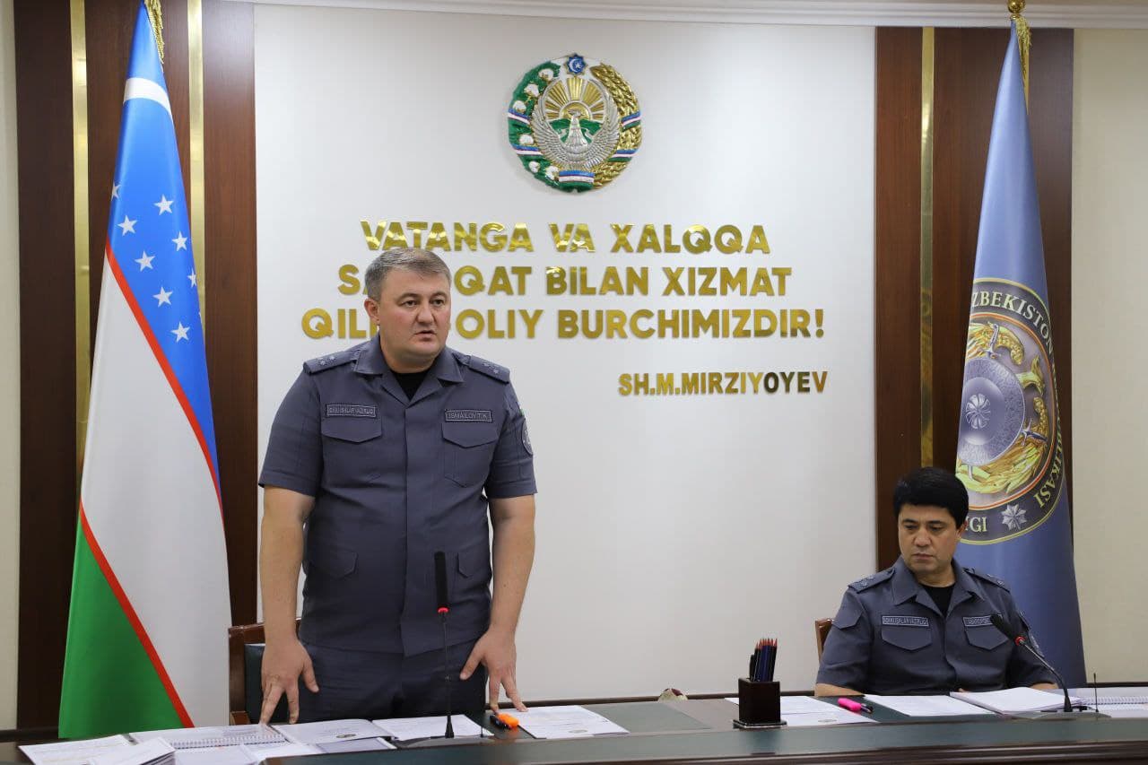 Surxondaryo viloyati IIBda Vaziri oʻrinbosari polkovnik Ramazon Ashropov ishtirokida hisobot yigʻilishi oʻtkazildi