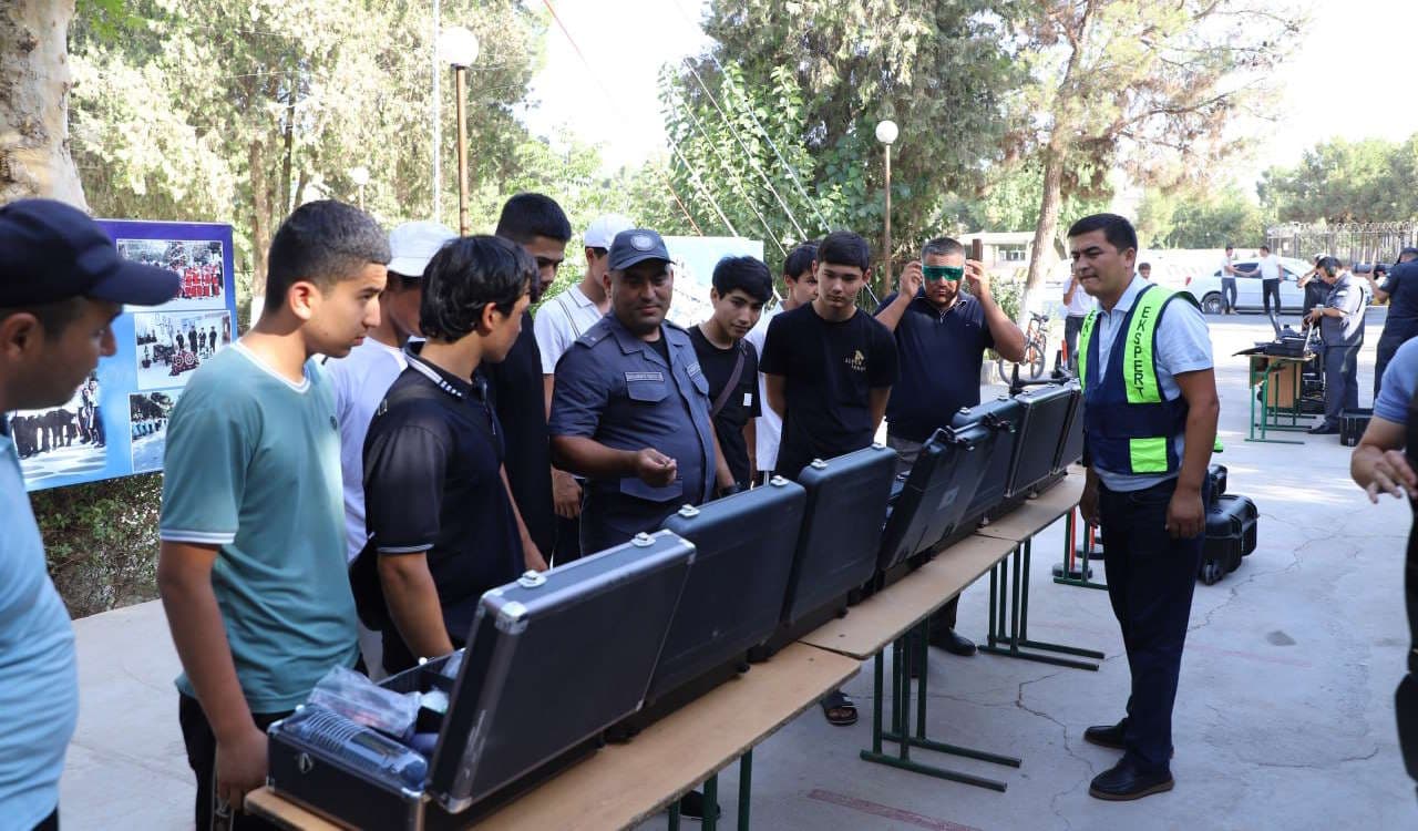 Surxondaryo viloyati Muzrabot tumandagi «Otaliqqa olingan yoshlar» Ekspert-kriminalist sohasi bilan yaqindan tanishishdi