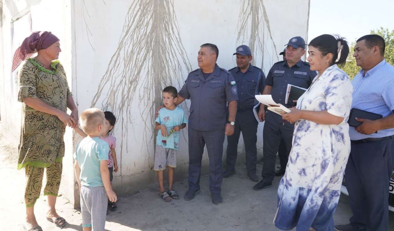 Бухоро вилояти ИИБ бошлиғи подполковник Икромжон Турсунов вилоят 3-секторига қарашли Шофиркон туманини ижтимоий-иқтисодий ривожлантириш, аҳоли муаммолари ечими борасида ўрганишлар олиб борди