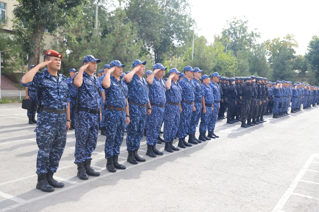 С личным составом Командования Караульных войск МВД и 7531-й воинской части проведено мероприятие по распределению по утренним занятиям и участкам службы