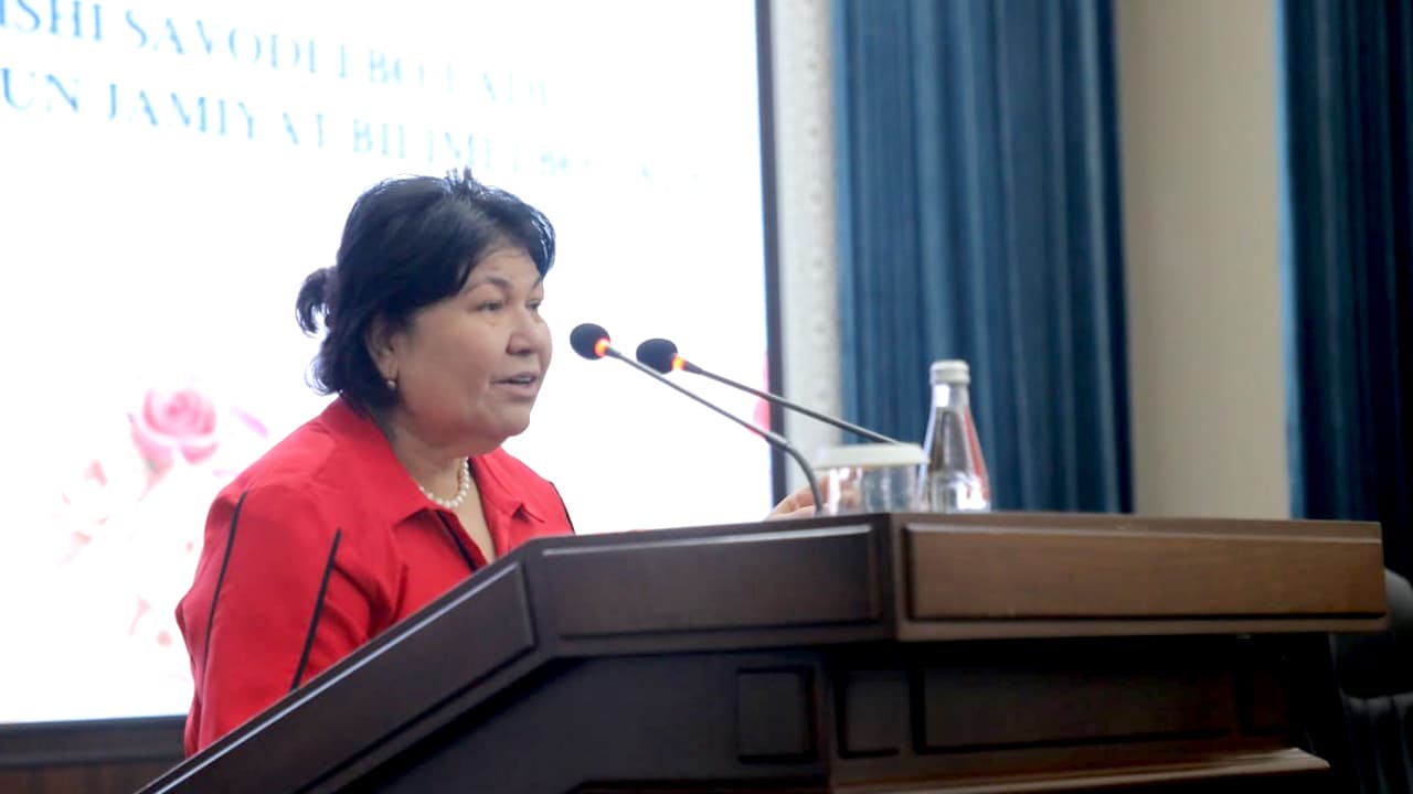 ИИВ Академиясида олима аёллар иштирокида бўлиб ўтган учрашув курсант қизларга катта мотивация берди