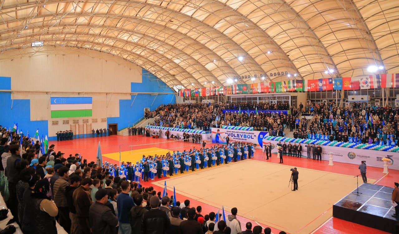 Наманган вилоятида «Беш ташаббус олимпиадаси» доирасида спортнинг волейбол тури бўйича Ички ишлар вазири кубогининг Республика босқичига старт берилди