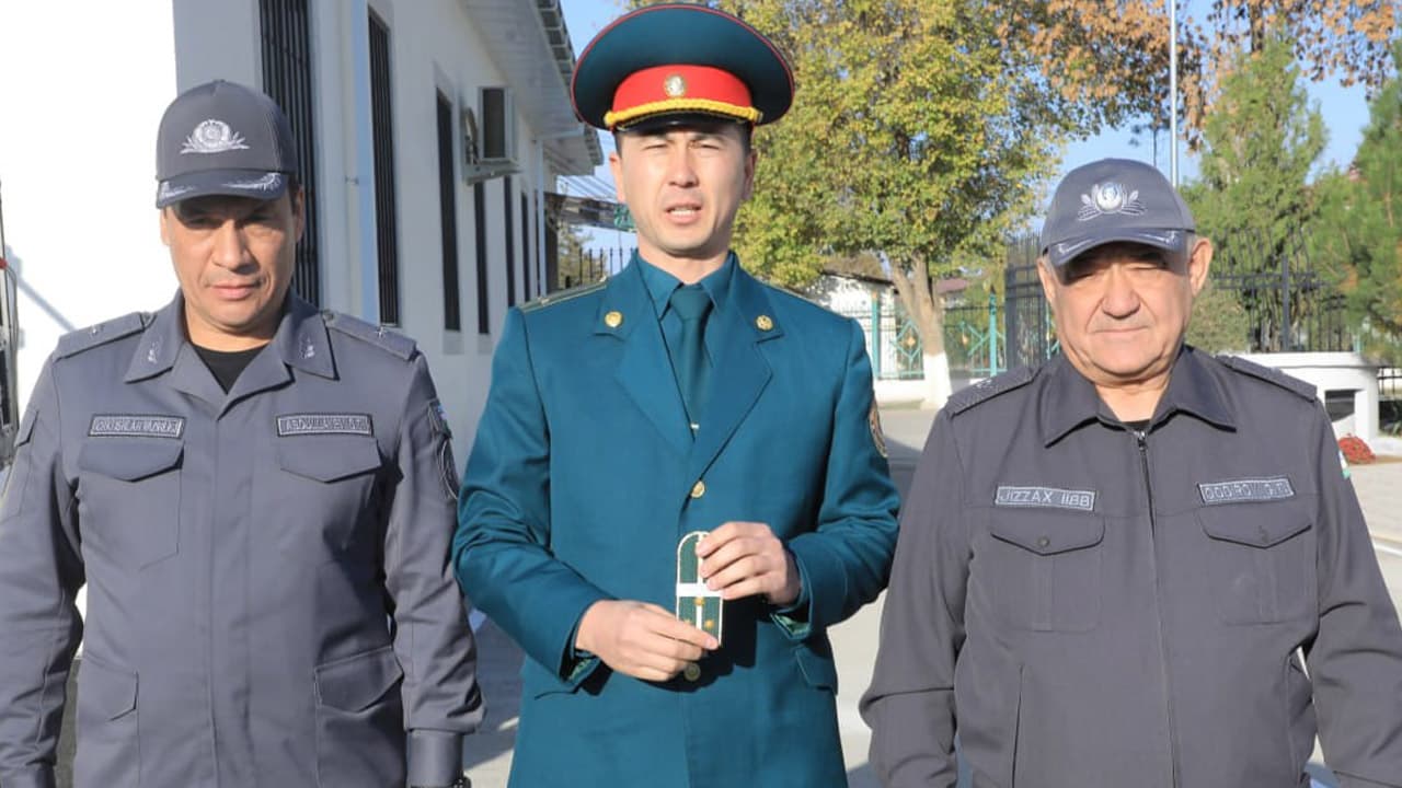 Жиззах вилояти Пахтакор тумани ички ишлар бўлими ҳудудида 14 та хонага эга қўшимча маъмурий бино ҳамда вақтинча сақлаш ҳибсхонаси бунёдга келтирилди