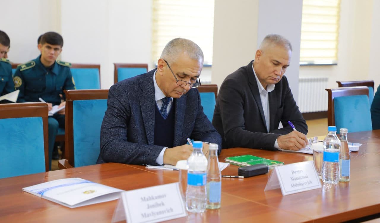 IIV akademiyasida “Tezkor-qidiruv faoliyatini huquqiy tartibga solish: muammo va yechimlar” mavzuiga bagʻishlangan konferensiya oʻtkazildi