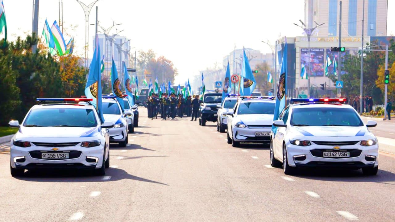 The day of the adoption of the national flag of the Republic of Uzbekistan was widely celebrated in the Tashkent region