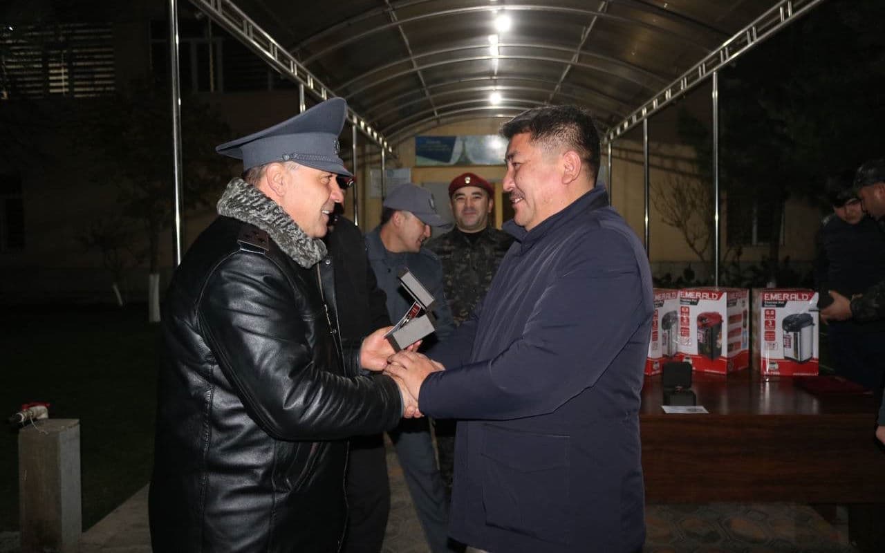 В УВД Самаркандской области состоялось торжественное мероприятие, приуроченное к 18-летию создания мобильных отрядов особого назначения МВД