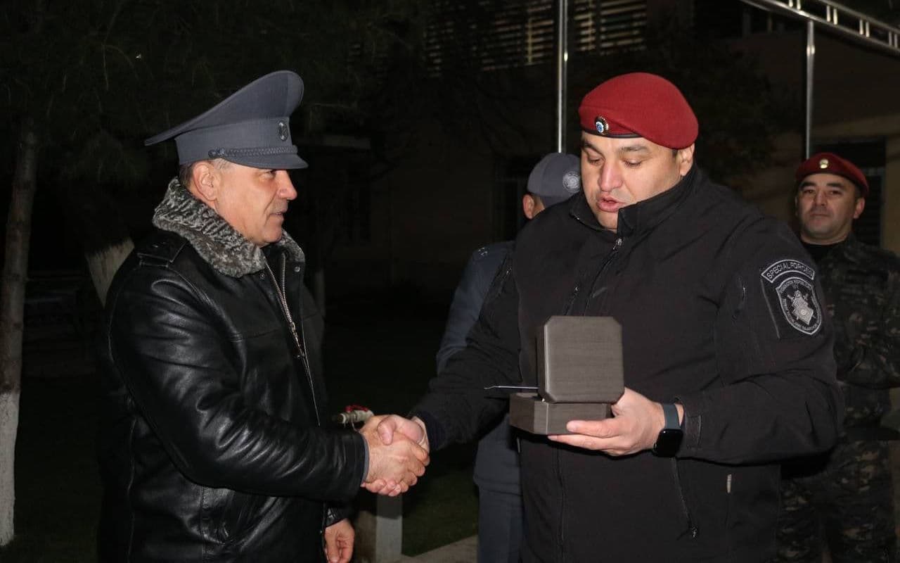 В УВД Самаркандской области состоялось торжественное мероприятие, приуроченное к 18-летию создания мобильных отрядов особого назначения МВД