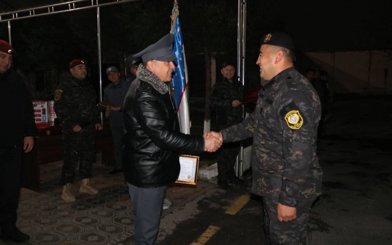 В УВД Самаркандской области состоялось торжественное мероприятие, приуроченное к 18-летию создания мобильных отрядов особого назначения МВД