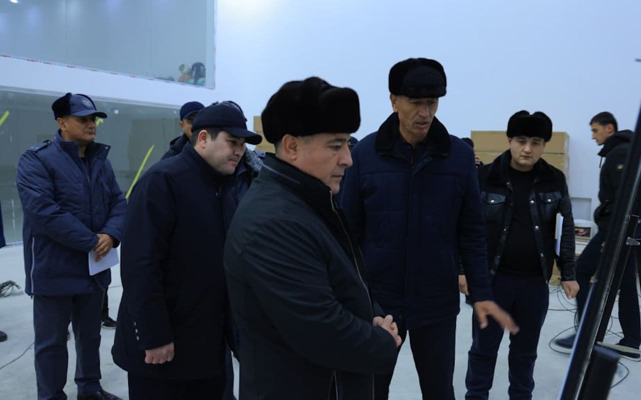 Бухоро вилояти ИИБ бошлиғи ИИВ масъуллари билан биргаликда ЙҲХБ базасида барпо этилаётган тезкор бошқарув маркази (ситуацион марказ)да олиб борилаётган қурилиш ишларини бориб ўрганди