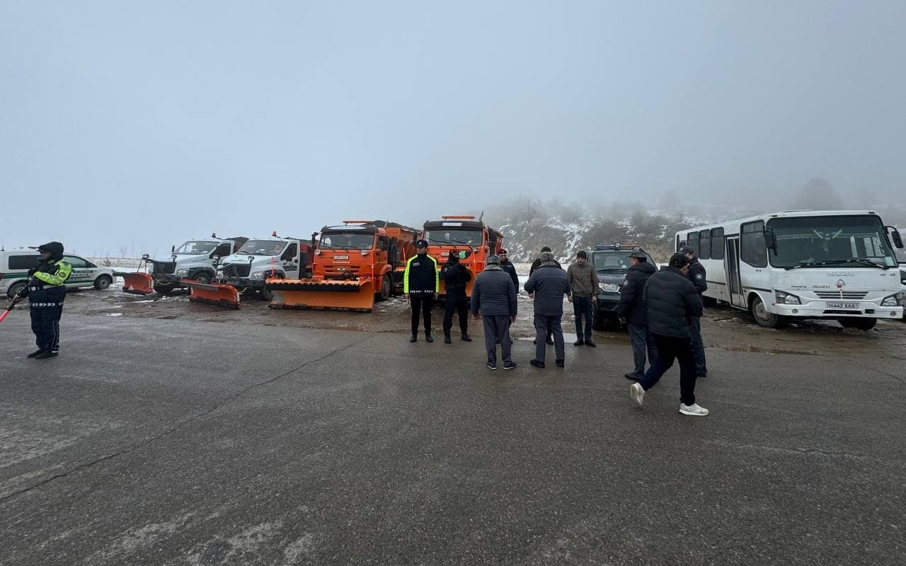 The head of the Road Traffic Safety Service of the Public Security Department of the MIA, Colonel Sherzod Ibragimov, conducted an inspection in Bustanlik district of Tashkent region