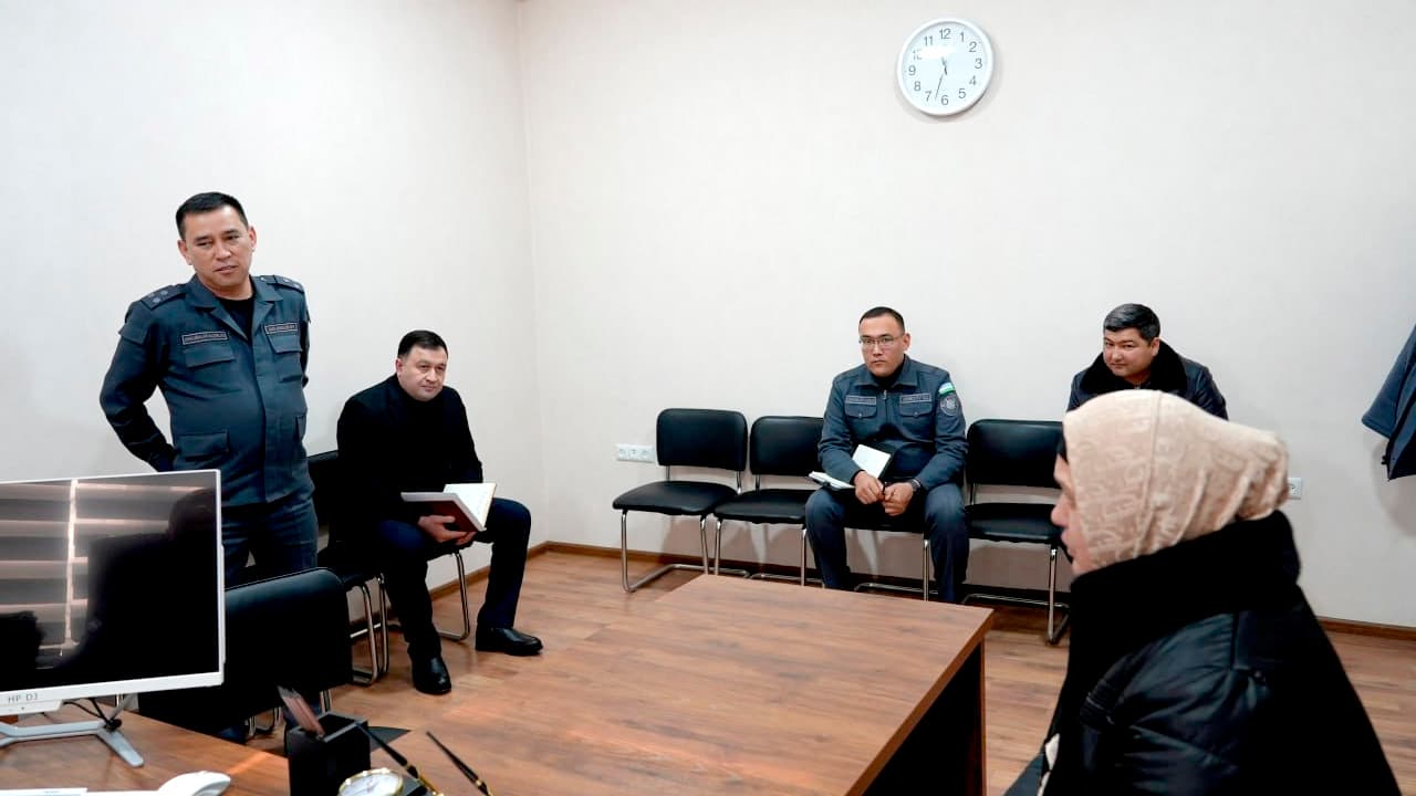 Fargʻona viloyat IIB boshligʻi general-mayor Azizbek Ikramov fuqarolar uchun navbatdagi qabul oʻtkazdi